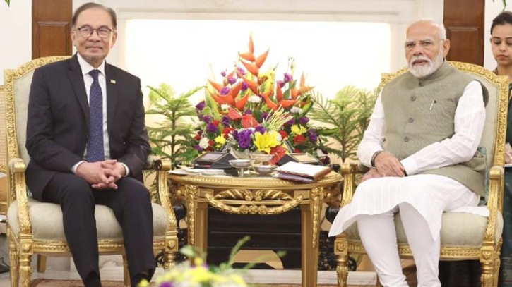 India-Malaysia pledge to deepen economic and security ties