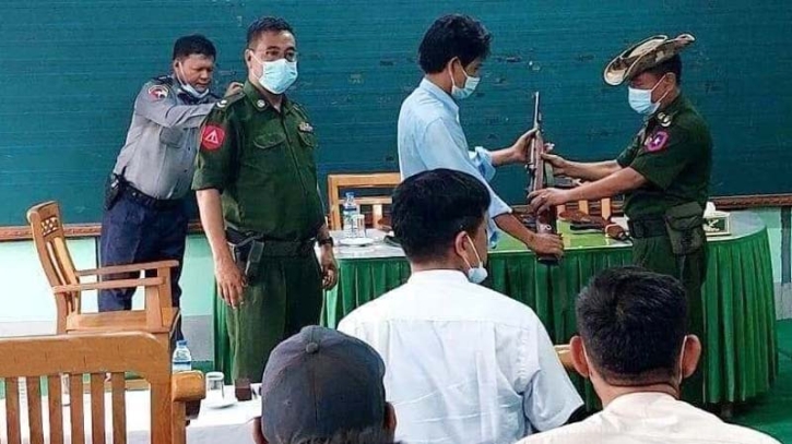 Myanmar junta Planning to Issue arms to ‘loyal' civilians