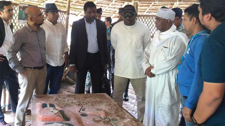 OIC chief visits Rohingya camps in Cox's Bazar