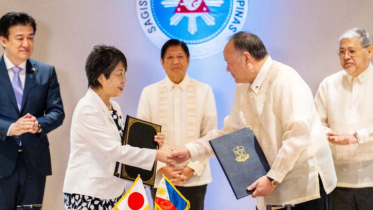 Japan-Philippines sign defence pact with eyes on China