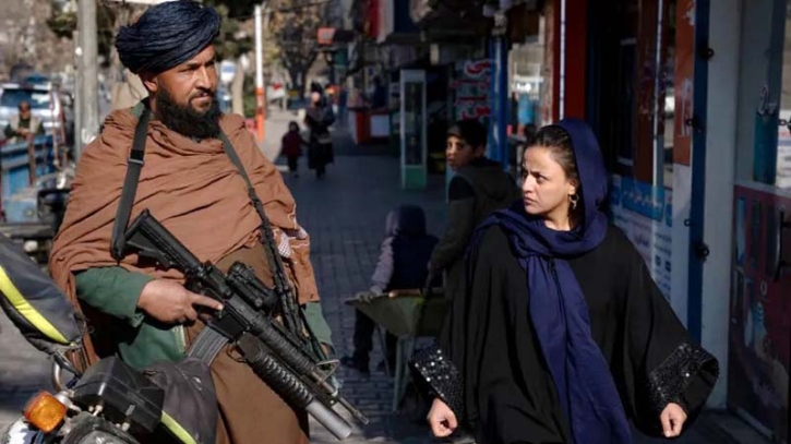 Taliban blocks female Afghan staffers from working: UN