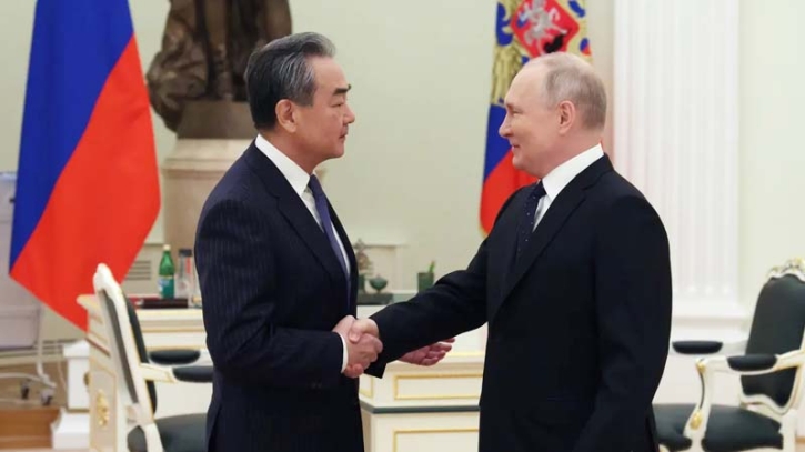 Wang Yi meets President Putin in sign of deepening China-Russia ties