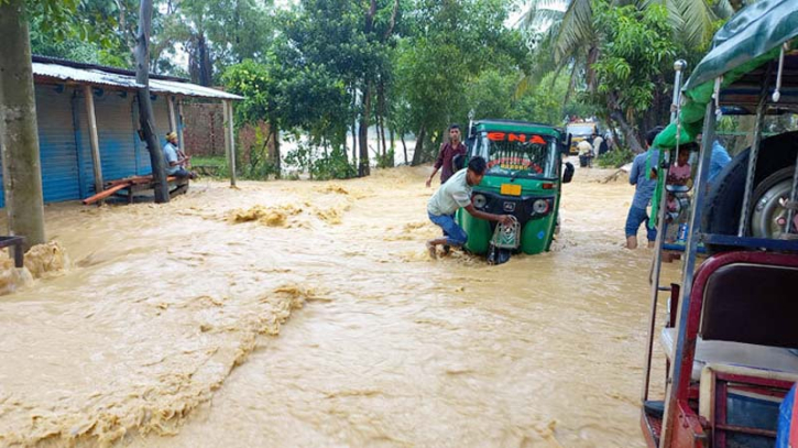 Millions stranded as floods hit Bangladesh