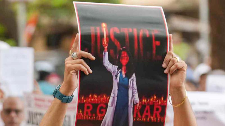 Indian medics refuse to end protests over doctor's rape and murder