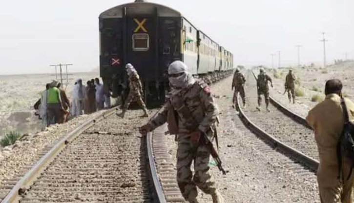 Pakistan train hijack: Nearly a dozen killed, Over100 rescued so far